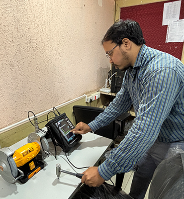 Impact hammer/Natural frequency test